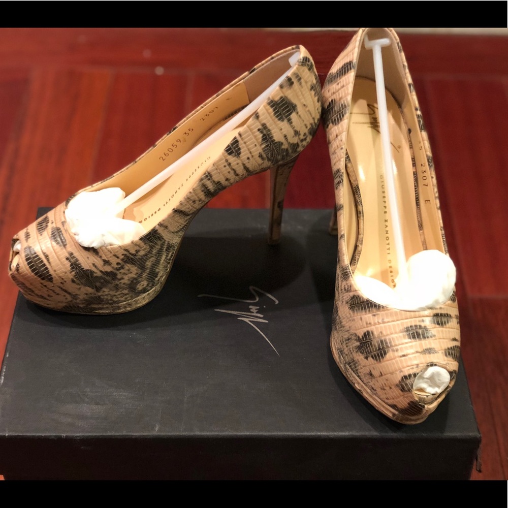Authentic Giuseppe Zanotti Shoes Size 35